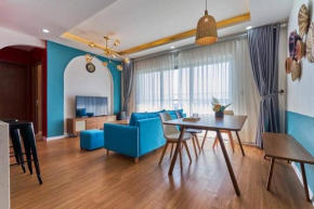 AMAZING SEA VIEW - 3 Bedrooms APT - SPACIOUS - WalktoCoast -, Ha Long
